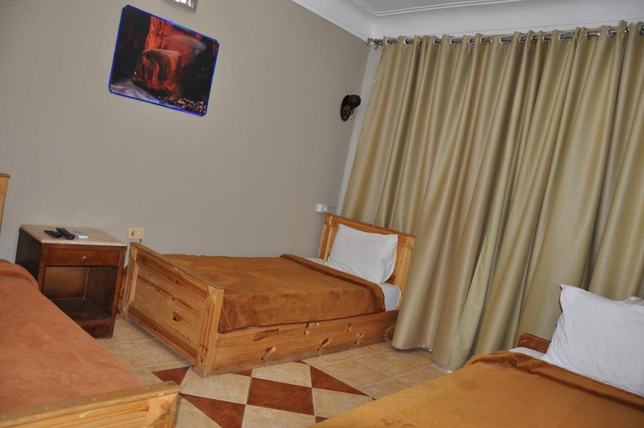 Dahab Plaza Hotel Esterno foto